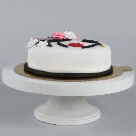 Beautiful Lady Truffle Cake