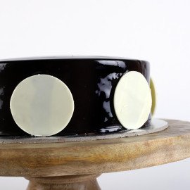 Buttercup Chocolate Photo Cake