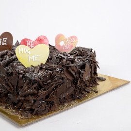Choco Blast Love Cake