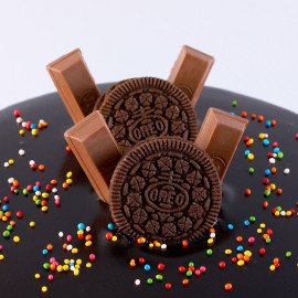 Choco Oreo Bunny Cake