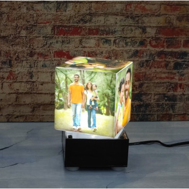 Small Rotating Photo Lamp