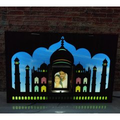 Taj Mahal With Photo Lamp