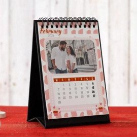 Black 2022 Desk Calendar