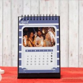 Black 2022 Desk Calendar