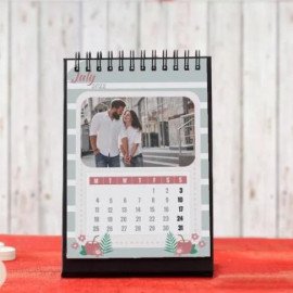 Black 2022 Desk Calendar