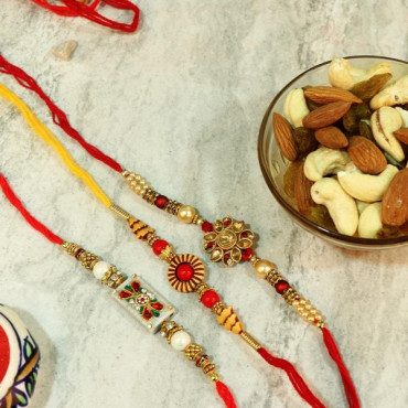 Alluring rakhi sets N Sweet Combos