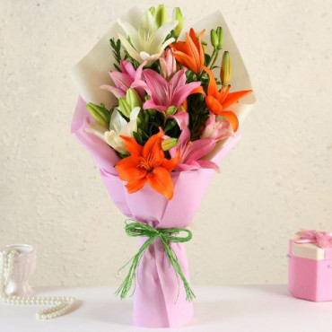 Attractive Mixed Asiatic Lilies Bunch