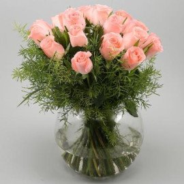 Beautiful Pink Roses Glass Vase Arrangement