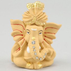 Beige Pagdi Ganesha Idol Syngonium Plant