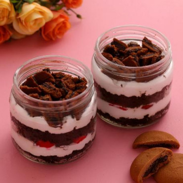 Black Forest And Dark Fantasy Cake Jar