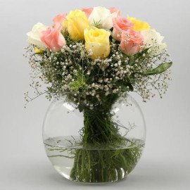 Blissful Mixed Roses Glass Vase Arrangement