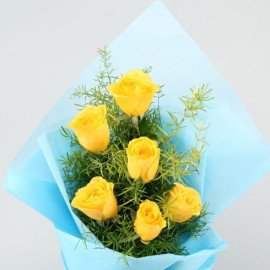 Blue Sky Yellow Roses Bunch
