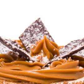 Caramel Drop Cream Cake