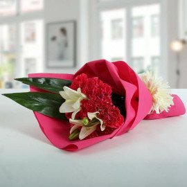 Carnations N White Asiatic Lilies Bunch