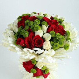Charming Red N White Roses Bunch