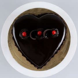 Chocolate Truffle Heart Cake