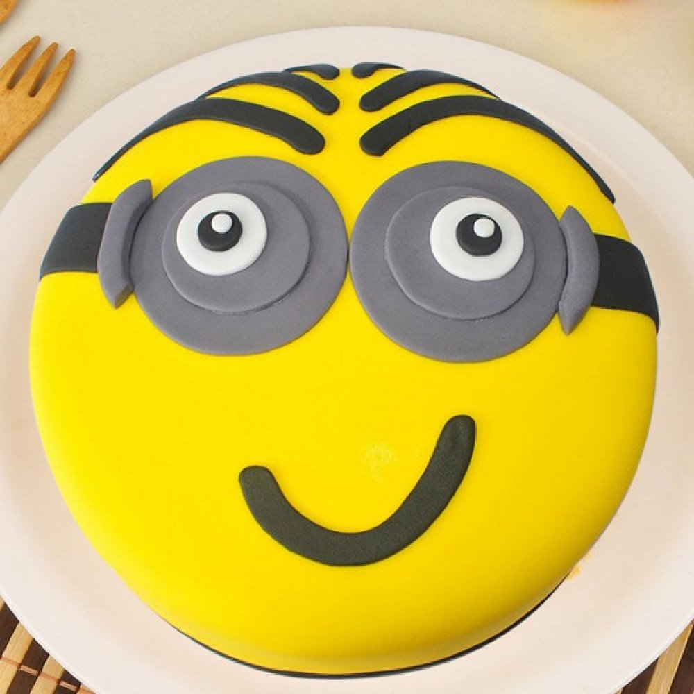 Chocolaty Minion Cake For Kids