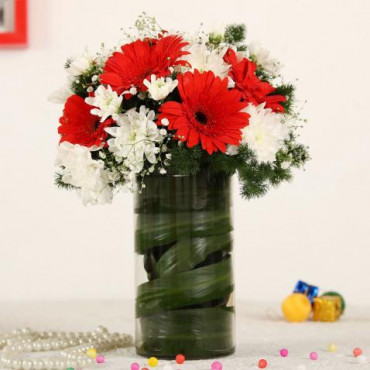 Christmas Flowers In Vase