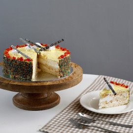 Colored Vermicelli Cream Cake