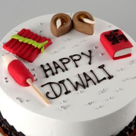 Crackers & Diya Chocolate Cake