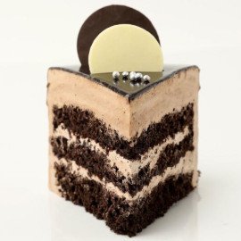 Creamy Chocolate Pastry