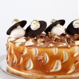 Crunchy Caramel Walnut Cake