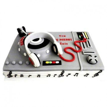 DJ Special Cake