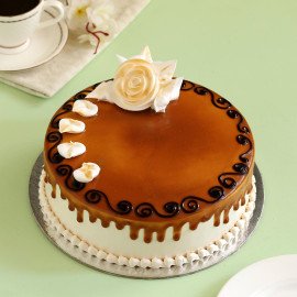 Delicious Caramel Cake