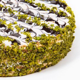 Delicious Pista Cream Cake