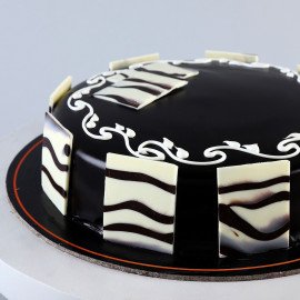 Delicious Truffle Cake