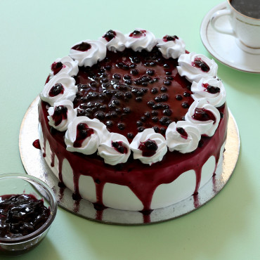 Delightful Blueberry Cake