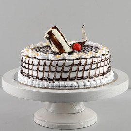 Designer Butterscotch Cream Cake