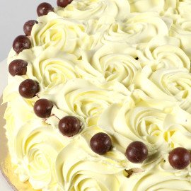 Floral Pretty Butterscotch Cake