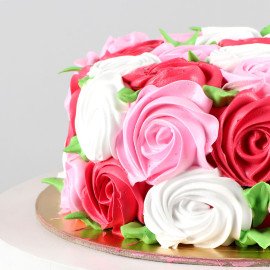 Full of Roses Designer Cake