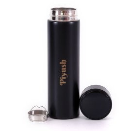 Beautiful and attractive bottle comes with a personalized name option