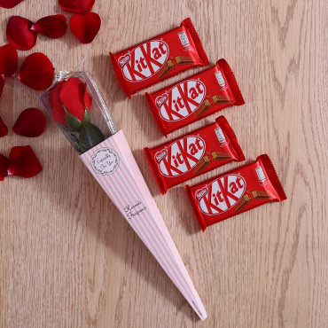 Kitkat chocolate Bar set of 4  with Red Rose