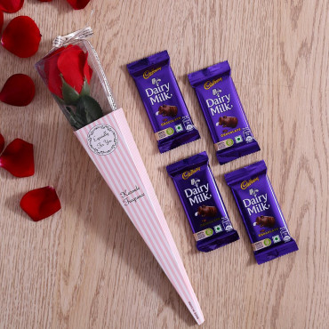 Cadbury Dairy Milk chocolate Bar Set of 4 with Red Rose