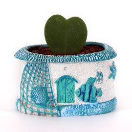 Love Plant in sea Love Planter