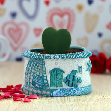 Love Plant in sea Love Planter