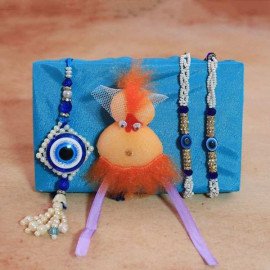 Perfect Rakhi Set for Bhaiya-bhabhi and their Munchkin