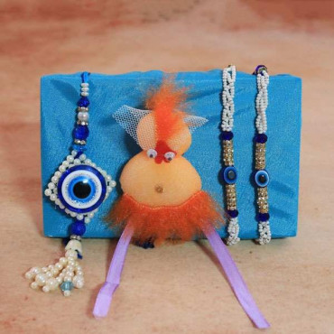 Perfect Rakhi Set for Bhaiya-bhabhi and their Munchkin