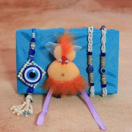 Perfect Rakhi Set for Bhaiya-bhabhi and their Munchkin