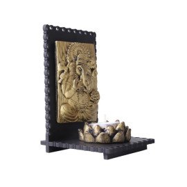 Vamamukhi Ganesha idol With Wooden Base and T light Holder