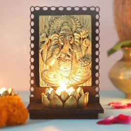 Vamamukhi Ganesha idol With Wooden Base and T light Holder