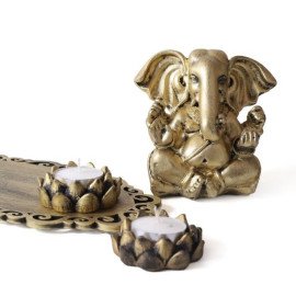 Ganpati with Lotus Shape T light holder