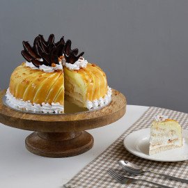 Glaze Cream Cake