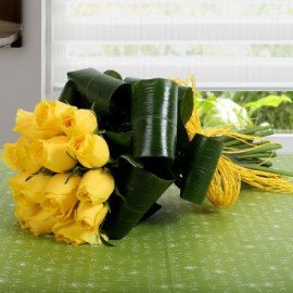 Gleams Of Sunshine Bouquet