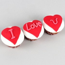 I Love You Fondant Chocolate Cup Cakes
