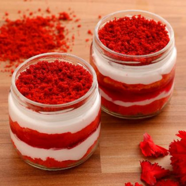 Love Red Velvet Cream Cake Jar