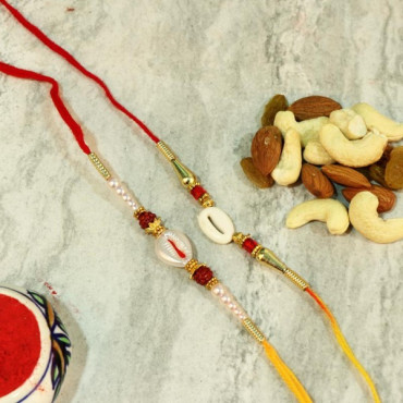 Lovely rakhi Sets N Dryfruits Combo